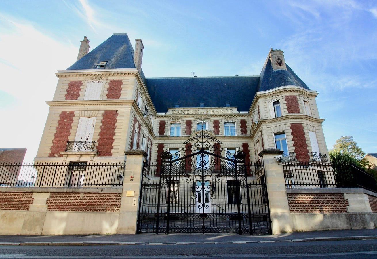 la rotonde devanture